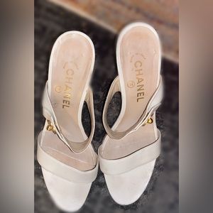 Vintage Chanel Sandal w/ heel